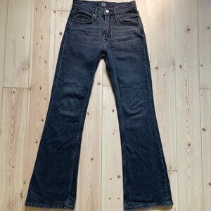 BDG Urban Outfitters black 90's bootcut Size 25